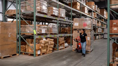 Ballymore Pallet Jack, self-propelled, 27" x 45" forks, 4500 lb capacity — view 3
