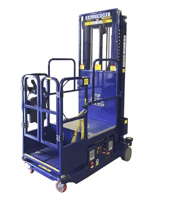 Ballymore PS-12D maintenance lift shown from an alternate angle