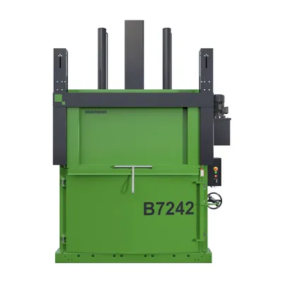 Baler B7242 SD in Yellow Green (RAL 6018)