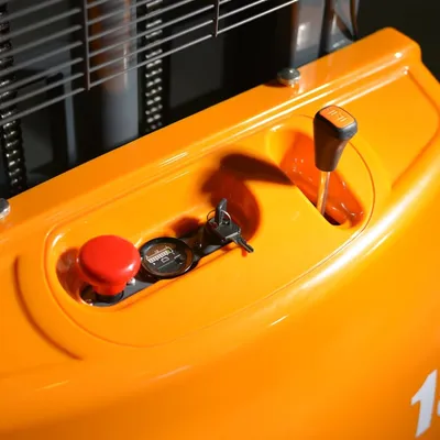 Semi-Electric Stacker EA15A-138, 3,300 lbs. Capacity StartStop