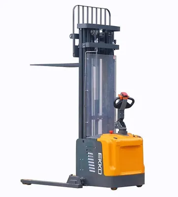 EKKO EB16EA Fully Powered Straddle Stacker