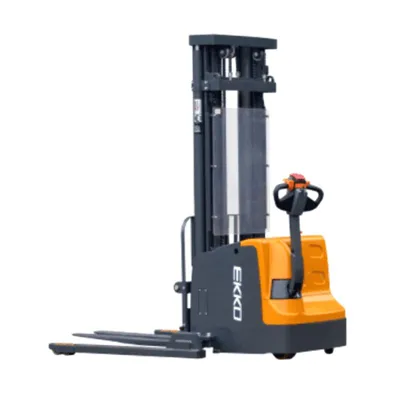 EKKO EB20E Full Powered Straddle Stacker
