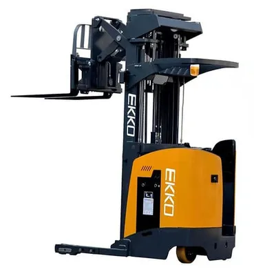 EKKO Lifts EK18RRL pallet jack shown from an alternate angle