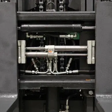 Noblelift FE4P130N / 150N / 175N Series Heavy-Duty 4-Wheel Pneumatic Lithium Forklift — view 7