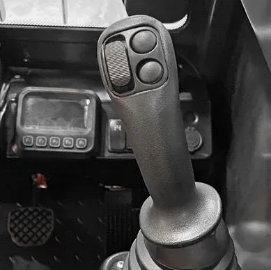Noblelift FTH Series 4WD Diesel Telehandler (FTH50N-197 / FTH50N-236 / FTH60N-177) — view 4