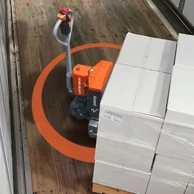 Noblelift PJE33 Avant Lithium Electric Pallet Jack — view 6