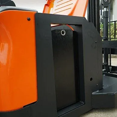 Noblelift PS30-40CB Electric Counterweight Stacker — view 6