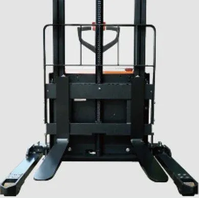 Noblelift PSE26N SL Lithium Electric Stacker Series — view 4