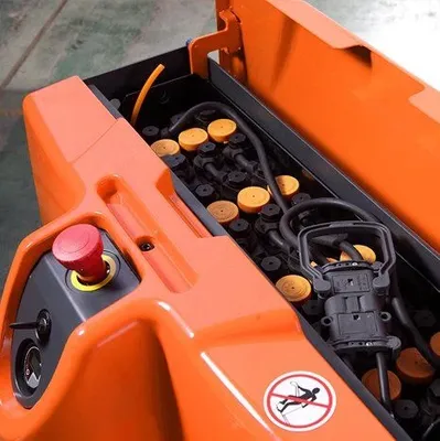 Noblelift PT45L Electric Pallet Truck — view 4