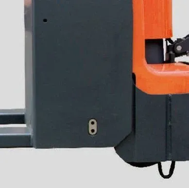 Noblelift PTE40L Electric Pallet Truck — view 5