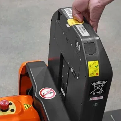 Noblelift PTX44 Edge Elite Lithium Electric Pallet Jack — view 3