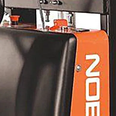 Noblelift SPN22 Semi-Electric Stacker Series — view 6