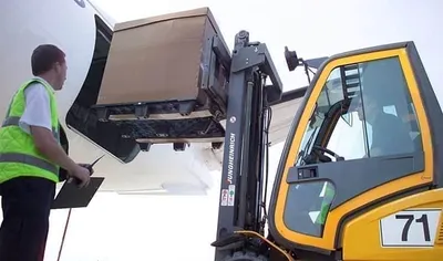Premier Handling Solutions 5701100 pallet shown from an alternate angle