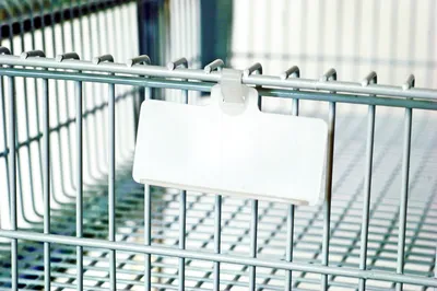 Quantum PS-LH3CL Clear Hanging Label Tag, Pack of 25 — in use