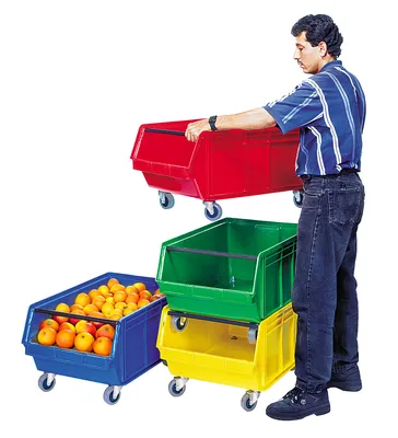 Quantum QMS843MOBBL Mobile Magnum Bin, 29"L x 18-3/8"W x 14-7/8"H, 150 lb capacity, Blue — in use