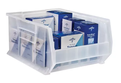 Quantum QUS954CLNB Hulk 24" Container, 23-7/8"L x 16-1/2"W x 11"H, Clear — in use