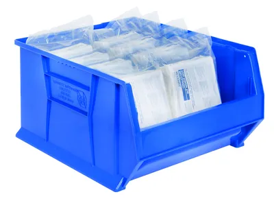 Quantum QUS975BL Hulk 30" Container, 29-7/8"L x 18-1/4"W x 12"H, Blue — in use