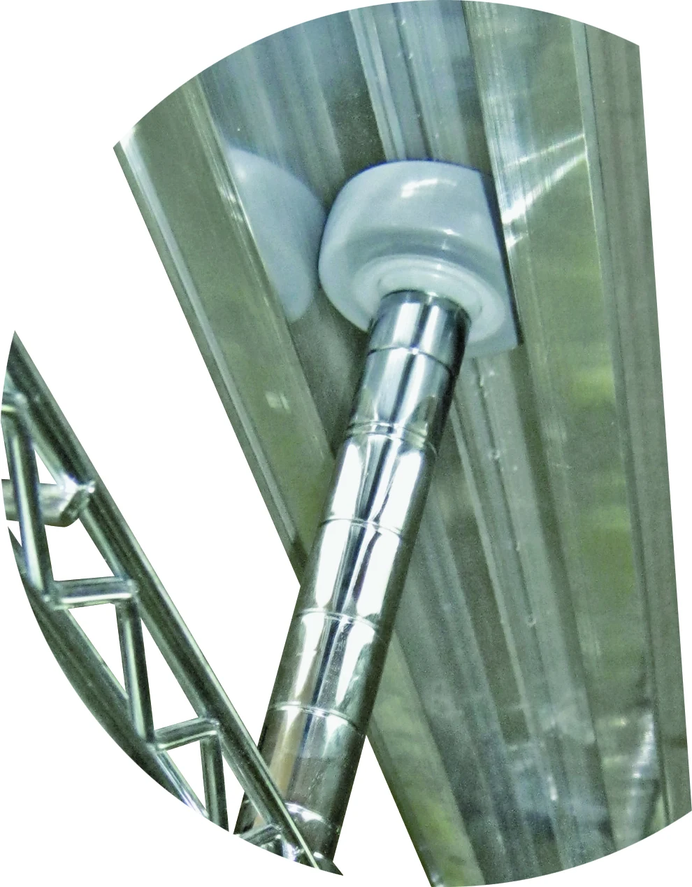 Quantum TK-CBW Mobile Unit Track Rollers, Gray Metallic, Set of 4