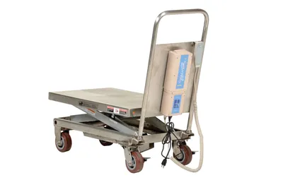 Vestil CART-500-LA-PSS shown from an alternate angle