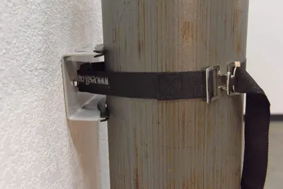 Vestil CB-W-S Steel Wall-Mounted 7