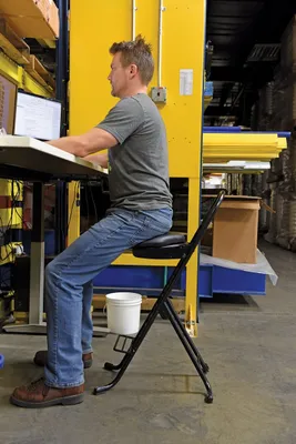Vestil CPRO-600S facilities maintenance shown from an alternate angle