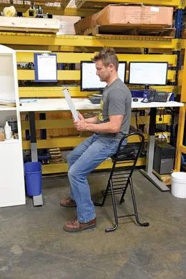 Vestil CPRO-600S facilities maintenance shown from an alternate angle