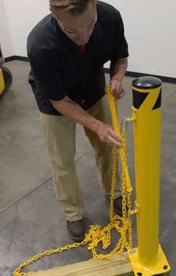 Vestil DCBB-42-4.5 Steel Dock Chain Barrier Bollard 2