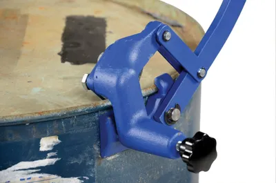 Vestil DD-10 Steel Manual Drum De Header with Blade 6