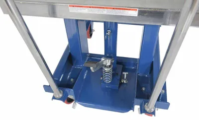 Vestil DIE-2430-36-C lift table shown from an alternate angle