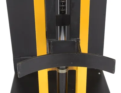 Vestil DRLT-CB-54-MDPL Steel Counter Balanced Drum Stacker 8