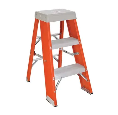 Vestil FBSS-3 ladder shown from an alternate angle