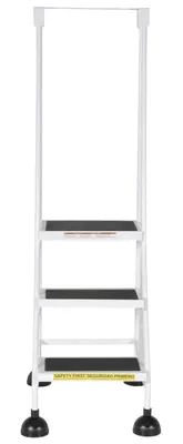 Vestil LAD-3-W ladder shown from an alternate angle