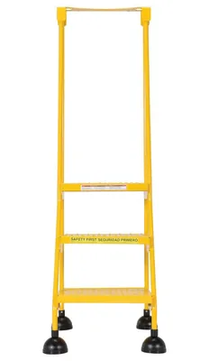 Vestil LAD-3-Y-P ladder shown from an alternate angle