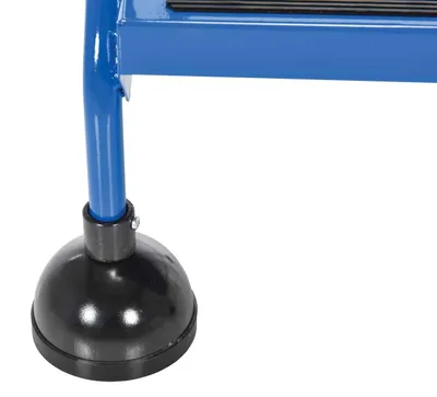 Vestil LAD-4-B ladder shown from an alternate angle