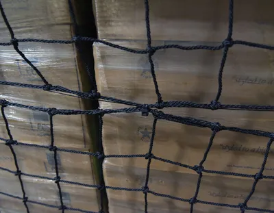 Vestil PRN-99-8 Nylon Pallet Rack Netting 3