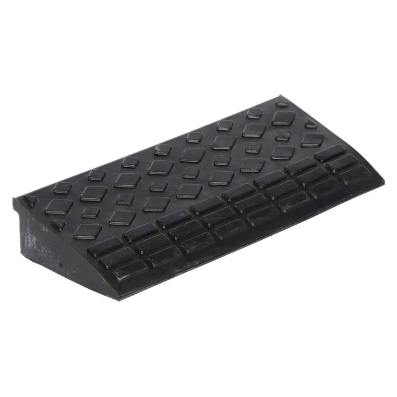 Vestil RCR-23 Heavy Duty Rubber Corner Ramp Rectangular 4000 Lb. Capacity