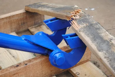 Vestil SKB-DLX plastic pallet shown from an alternate angle