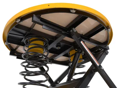 Vestil SST-45-ST lift table shown from an alternate angle