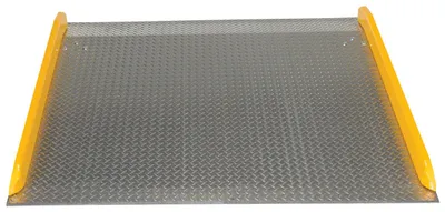 Vestil TAS-10-6060 Aluminum Dock Board Steel Curb 2