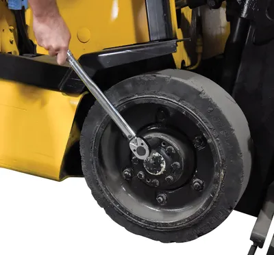 Vestil TW-12-10PK drum wrench shown from an alternate angle