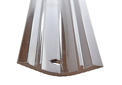 Vestil WR-24-BRN Extruded Aluminum Hose-Cable Crossover 3