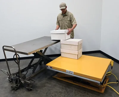 Vestil EHLT-WSI-4048-1.5-36 Steel Electric Hydraulic Scissor Table 40"x48" With Internal Power Unit 1,500 Lb