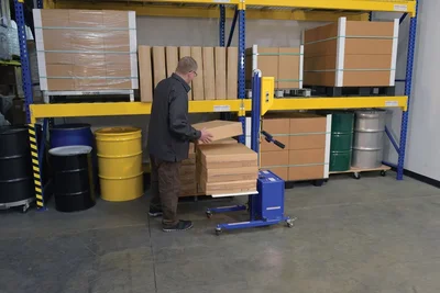 Vestil PEL-88S-D3-AHI Steel DC Powered Quick Lift with Auto Height Indexer 175lb Capacity Blue Powered quick lift units transport and position