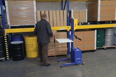 Vestil PEL-88S-D3-AHI Steel DC Powered Quick Lift with Auto Height Indexer 175lb Capacity Blue Powered quick lift units transport and position
