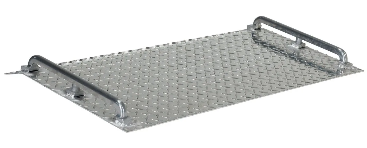 Vestil AMD-3618 aluminum mini dockplate