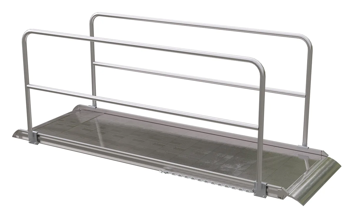 Vestil AWR-38-10A-HR aluminum walk ramp