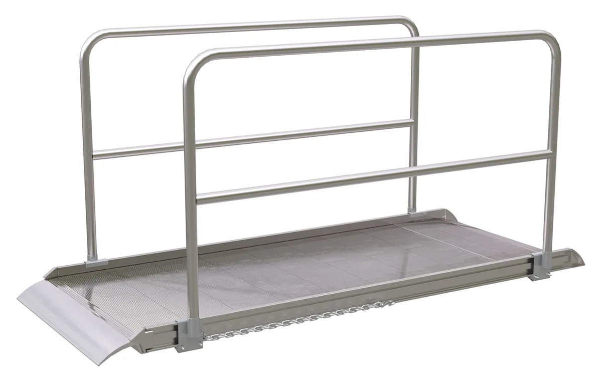 Vestil AWR-38-8A-HR aluminum walk ramp