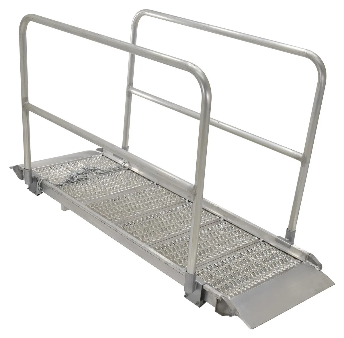 Vestil AWR-G-28-12A-HR aluminum grip-strut walk ramp