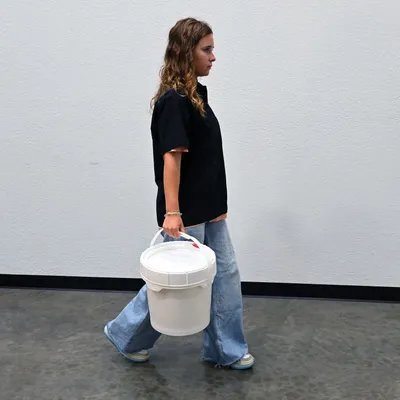 Vestil PAIL-SCR-35-W pail shown from an alternate angle