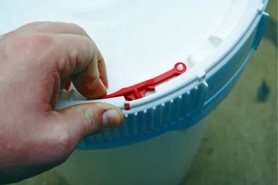 Vestil PAIL-SCR-65-W pail shown from an alternate angle